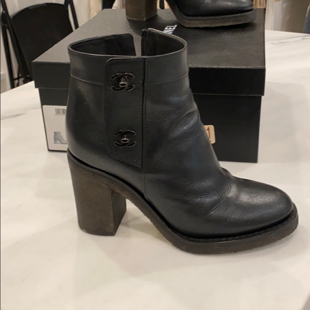 Chanel CC turnlock Booties